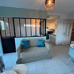 Appartement Plage Restaurant Et Parking Privatif