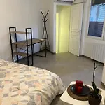 T2 Quartier St Victor Proche Vieux Port Et Plage Des Catalans 13007