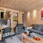 Duplex Familial A Courchevel Proche Pistes Avec Garage Ferme - Fr-1-563-60