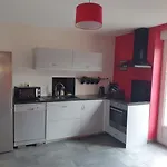Villa Centre Ville A 100M De La Plage, Pour 20 Personnes