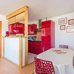 Appartement Moderne Avec Parking Proche Centre Et Plage - Fr-1-4-638