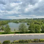Vue Mer Et Verdure