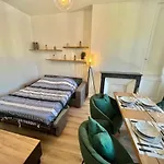 Superbe Appartement A 50M De La Plage.