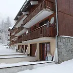 Studio Renove Avec Balcon Aux Pieds Des Pistes, Wifi, Animaux Permis - Fr-1-502-415
