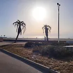 Canet Centre Ville Et Plage - Equipe Avec Climatisation