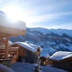 Chalet Bouc Blanc - Acces Pistes - Wifi - Sauna - Terrasse - Parking - Les Belleville, France - Fr-1-344-887