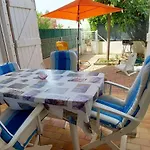 Studio Cabine Rdc, Proche Plage Et Commerces, Terrasse, Wifi Gratuit, Park 1 Voiture, 4 Couchages - Fr-1-423-230