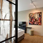 Saxx Hotel 