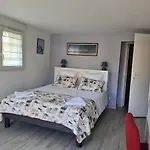 Appartement Avec Cuisine Et Grande Piscine Chauffee