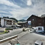Studio Cabine Renove Centre Village - 28M² - Balcon - 3 Pers - Parking - Les Gets - Fr-1-685-9
