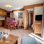 Appartement Spacieux Et Lumineux, Proche Des Pistes Avec Piscine Et Balcon - Reberty 2000 - Fr-1-344-736