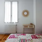 Charmant Appartement Au Centre-Ville De Saint-Jean-De-Luz, Plage Et Commerces A Proximite - Fr-1-4-651