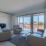 Appartement Moderne, Centre-Ville, A 400M De La Plage - Fr-1-4-655