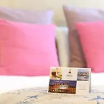 Trinite Hotel