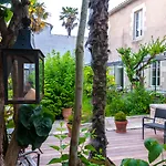La Maison Douce