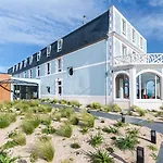 Hotel De La Mer & Spa