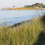 Logis Hotel & Restaurant Les Mouettes - Larmor Plage, Proche De Lorient