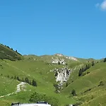 Appartement Confortable Face A La Montagne