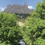 Le Pont De L' Alp
