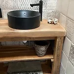 La Cabane De Marie