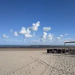 Le Corsaire - Face Kursaal Et Plage