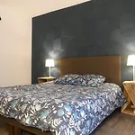 L Emeraude, T2, 43 M2, Rez De Chaussee, Plage A 10M, Parking Prive A 200M