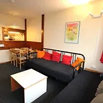 Avoriaz - Village Des Crozats : Appart 4/5 Pers, 26M², Proche Centre, Sud-Ouest, Avec Balcon - Fr-1-633-60