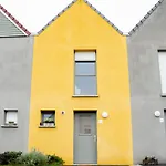 Maison Neuve Avec Jardin Et Parking Pour 4 A 6 Pers (Adults Only)