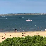 Appartement T3 Au Centre D'Arcachon Avec Vue Mer, Terrasse Et Parking Securise - Fr-1-374-74