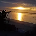 Appartement Arcachon Perreire Premiere Ligne Les Pieds Dans L Eau Vue Magnifique Sur Le Bassin
