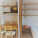 Appartement Confortable Avec Balcon, Au Calme, Proche Pistes Et Commodites, Ideal 4 Personnes - Fr-1-346-460