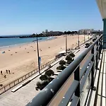 T3 Face Mer Avec Balcon - 3ᵉ Etage, 100 M Du Centre - 6 Personnes - Garage - Plage Au Pied - Fr-1-331-101