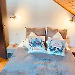 Chalet Marcel Puy-Saint-Vincent Pieds Des Pistes