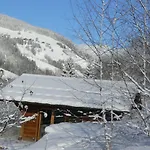 Petit Chalet Individuel De Caractere