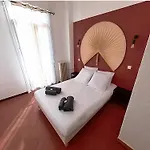 La Casa Dina