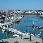 Maison Renovee Avec Jardin Privatif, Proche Des Sables D'Olonne, Parking Et Wifi Inclus - Fr-1-426-226