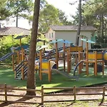 Appartement Sur Golf Avec Piscine Chauffee A Lacanau-Ocean
