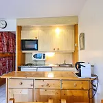 Studio Renove Avec Balcon Sud, Casier A Ski, Proche Pistes Et Commerces - Fr-1-425-156