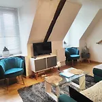 APPARTEMENT VUE MER St MALO CUISINE ENTIEREMENT EQUIPEE 6 PERSONNES