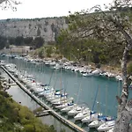 T3 Centre De Cassis Parking, Climatise, Wifi