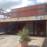 Appartement Lumineux Centre Station Avec Balcon Et Parking - Fr-1-346-523