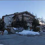 Charmant 2 Pieces Au Chatelard, Acces Direct Aux Pistes, Balcon Sud, Parking Et Wifi - Fr-1-518-130