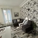 100 M De La Mer, Sauna, Wifi