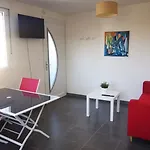 Grand Studio Lumineux