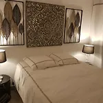 Superbe Appartement A Canet En Roussilon Avec Vue Sur Mer Et Montagne