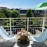 Appartement Familial, 2 Ch., Balcon + Parking
