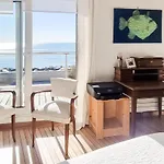 4 Bedroom Stunning Home In Fouras