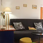 Appartement Colore 3 Pieces, 6 Couchages, Centre La Rochelle - Fr-1-246-546