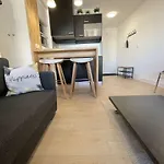 Studio Moderne 2 Pers, Plage A Pied, Balcon, Wi-Fi, Refait A Neuf 2022 - La Rochelle - Fr-1-246-640