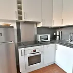 Confortable Appartement Grande Terrasse Piscine Parking Clim